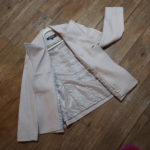 Kenneth Cole, Pea Coat, size 8, camel color - Picture 8 of 14